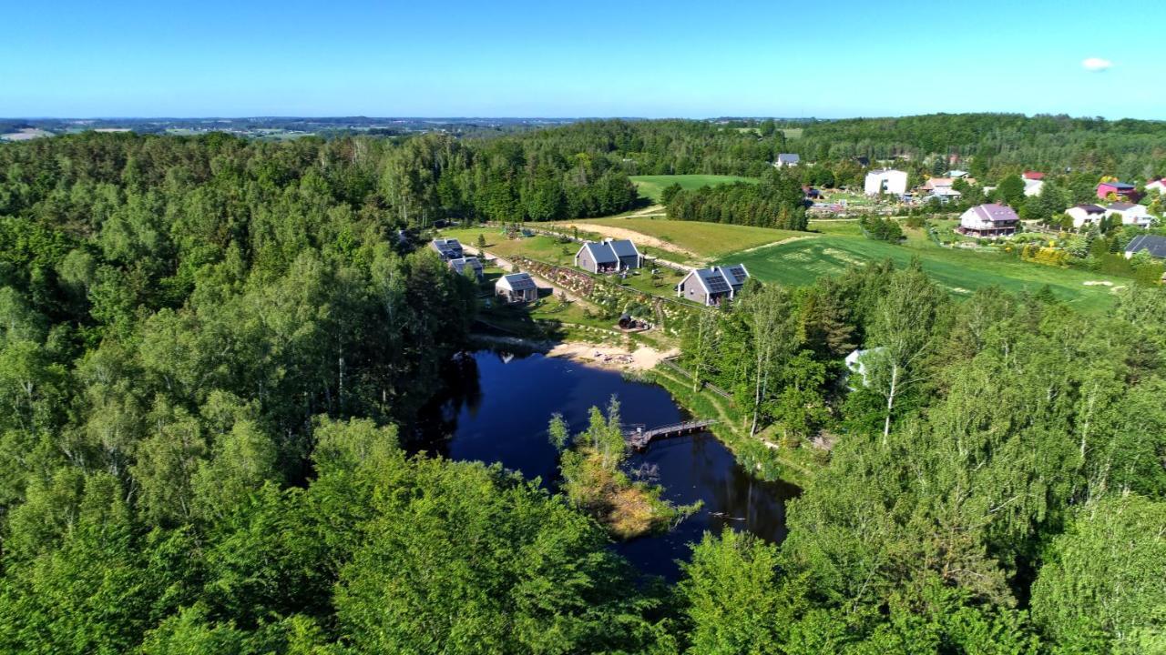 Osada Skoczkowo Komfortowe Domki Z Jacuzzi Nad Jeziorem- Sauna- Balia- Prywatny Staw Wedkarski Podiazy Buitenkant foto