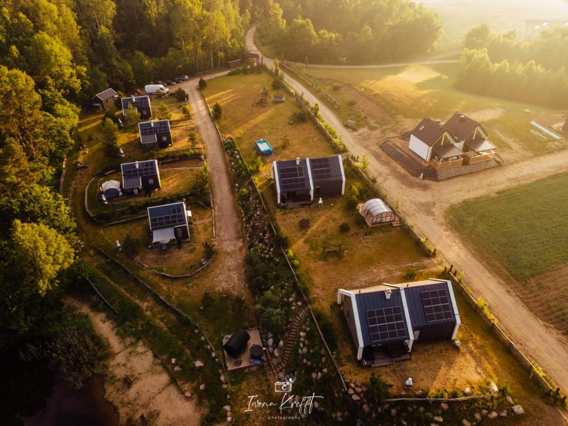 Osada Skoczkowo Komfortowe Domki Z Jacuzzi Nad Jeziorem- Sauna- Balia- Prywatny Staw Wedkarski Podiazy Buitenkant foto