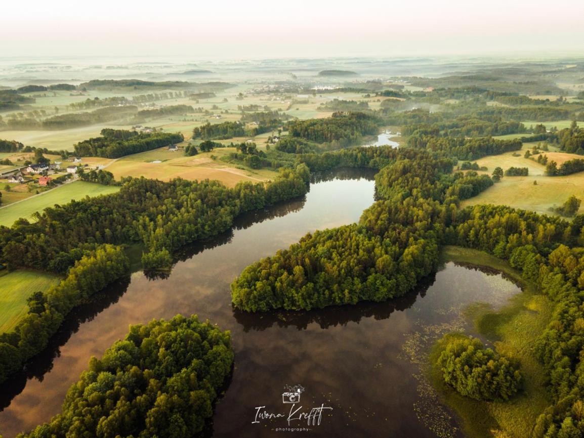 Osada Skoczkowo Komfortowe Domki Z Jacuzzi Nad Jeziorem- Sauna- Balia- Prywatny Staw Wedkarski Podiazy Buitenkant foto