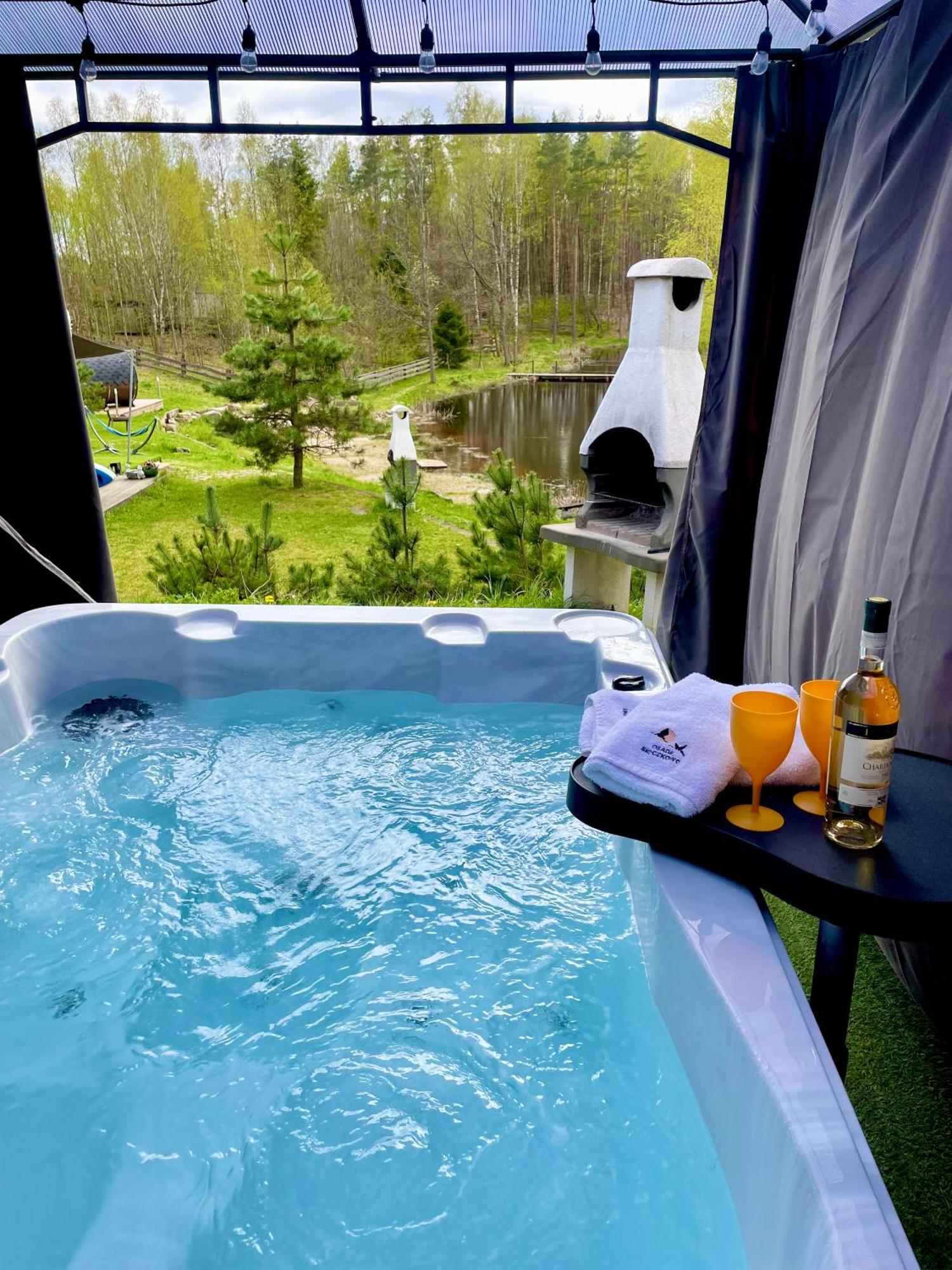 Osada Skoczkowo Komfortowe Domki Z Jacuzzi Nad Jeziorem- Sauna- Balia- Prywatny Staw Wedkarski Podiazy Buitenkant foto